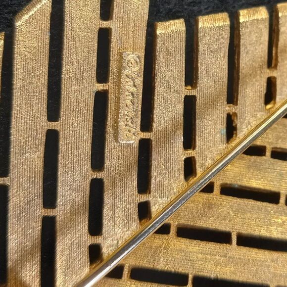 Vintage Corocraft Textured Leaf - Picture 3 of 6